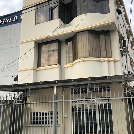 Hostal Posada Del Sol جواياكيل المظهر الخارجي الصورة